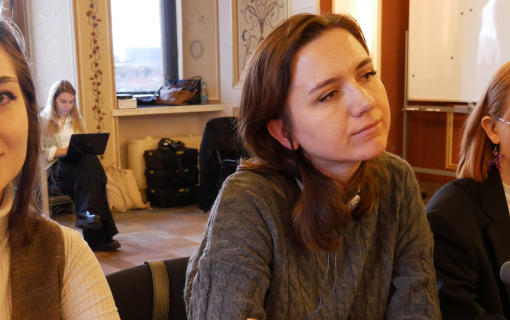 Women journalists participating on panel in Prague