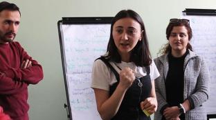 Youth community mobilizers present during an IFES “Knowledge, Advocacy, Responsibility Engagement” (KARe) program workshop.