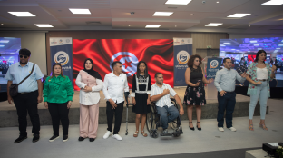 The Civics Platform Ambassadors opening the launch event with the Tunisian National Anthem.
