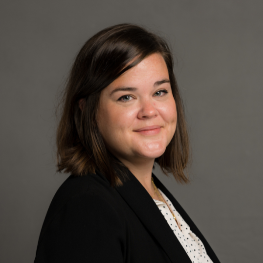 Meredith Applegate 600x600.png Meredith Applegate headshot