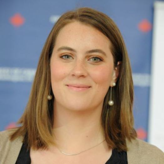 Rachel Arnold Headshot